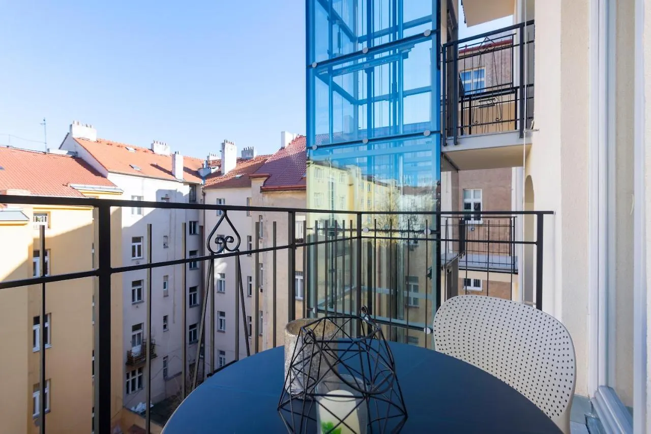 Aparthotel Hidden Art Boutique Residence By Dwellfort Prague