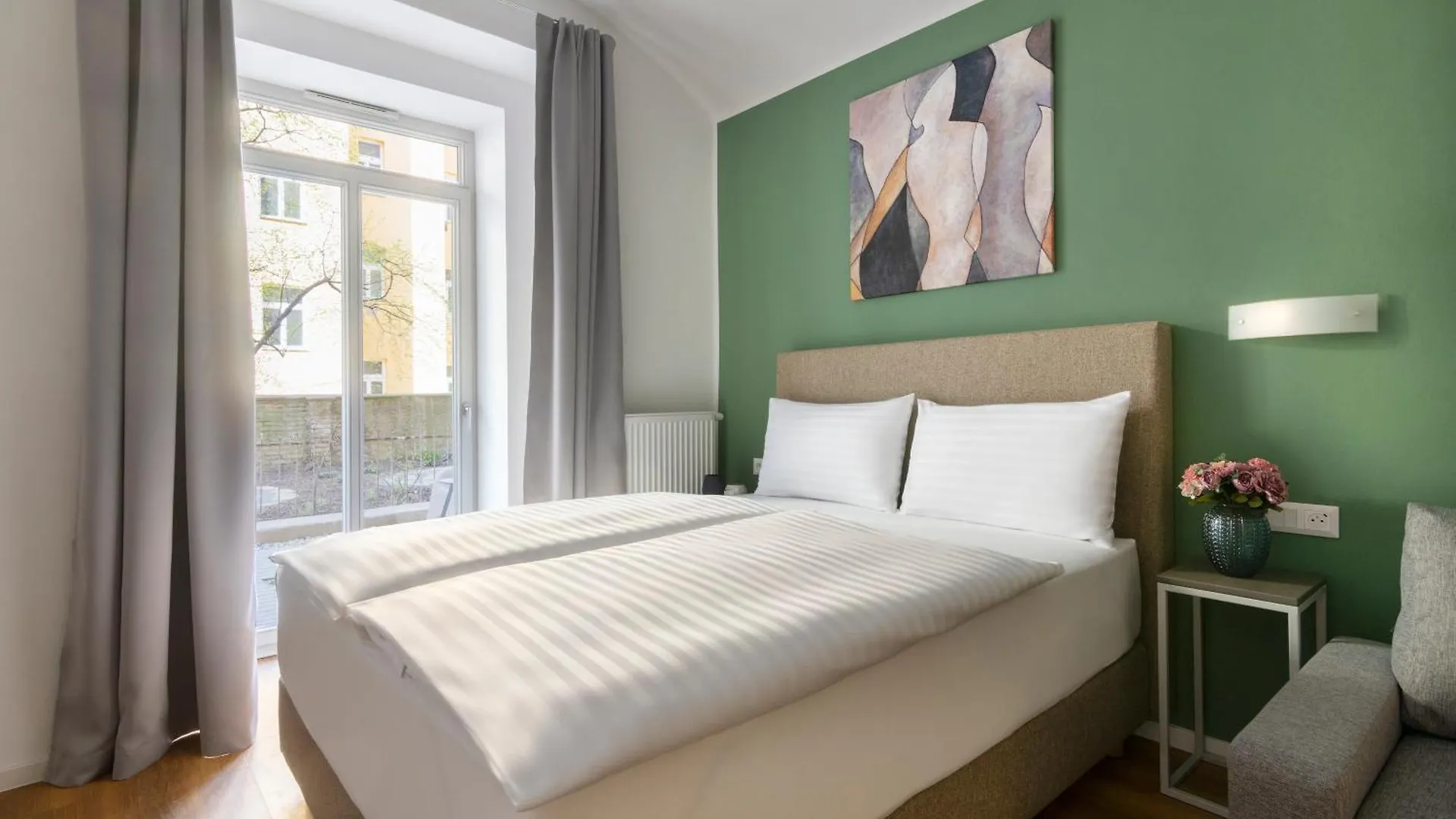 Aparthotel Hidden Art Boutique Residence By Dwellfort Prague