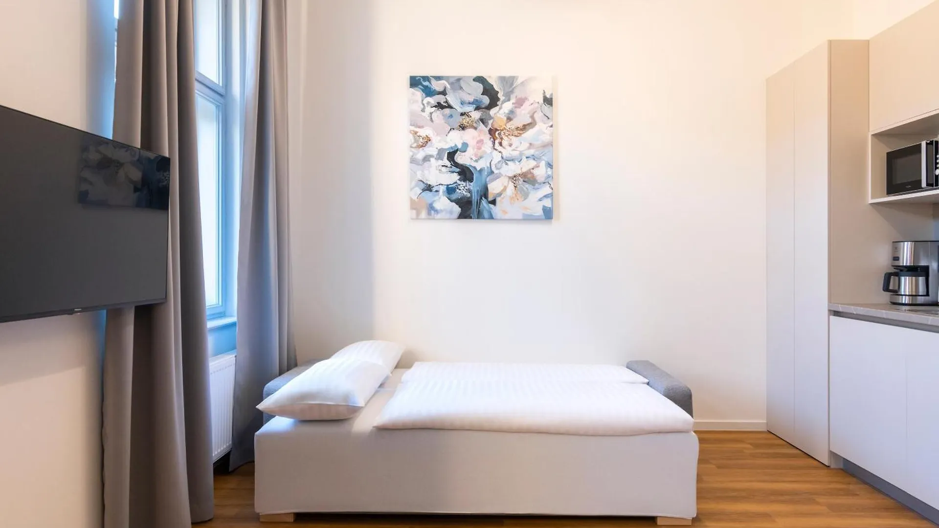 Hidden Art Boutique Residence By Dwellfort Prague Aparthotel