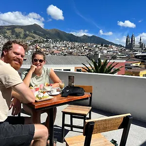  Hostal Community Ecuador