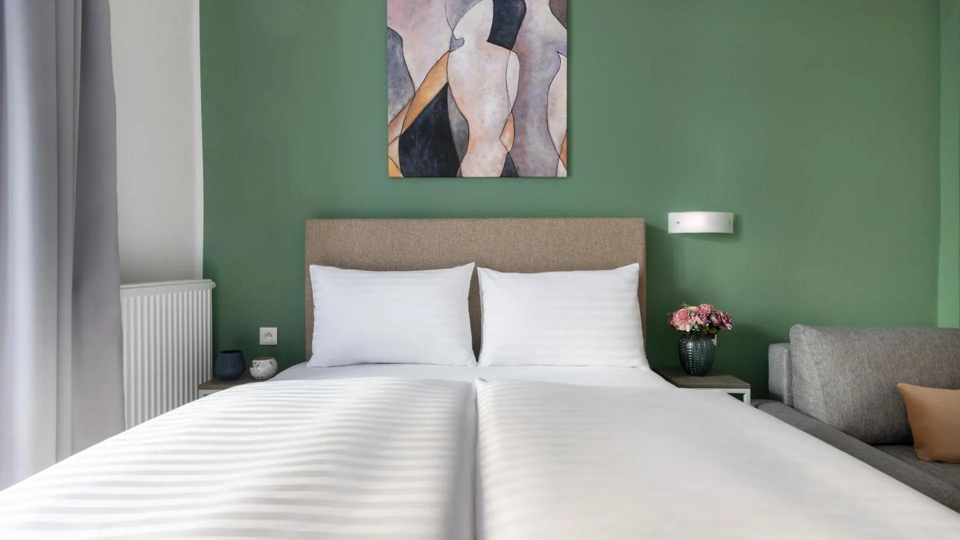 Hidden Art Boutique Residence By Dwellfort Prague Czech Republic
